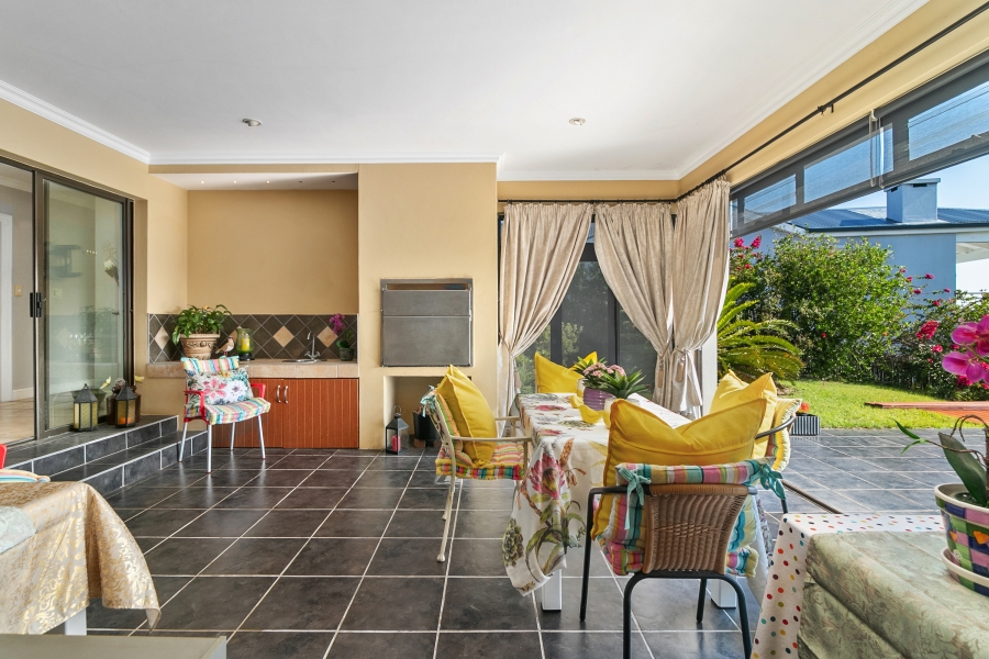 4 Bedroom Property for Sale in Pezula Golf Estate Western Cape